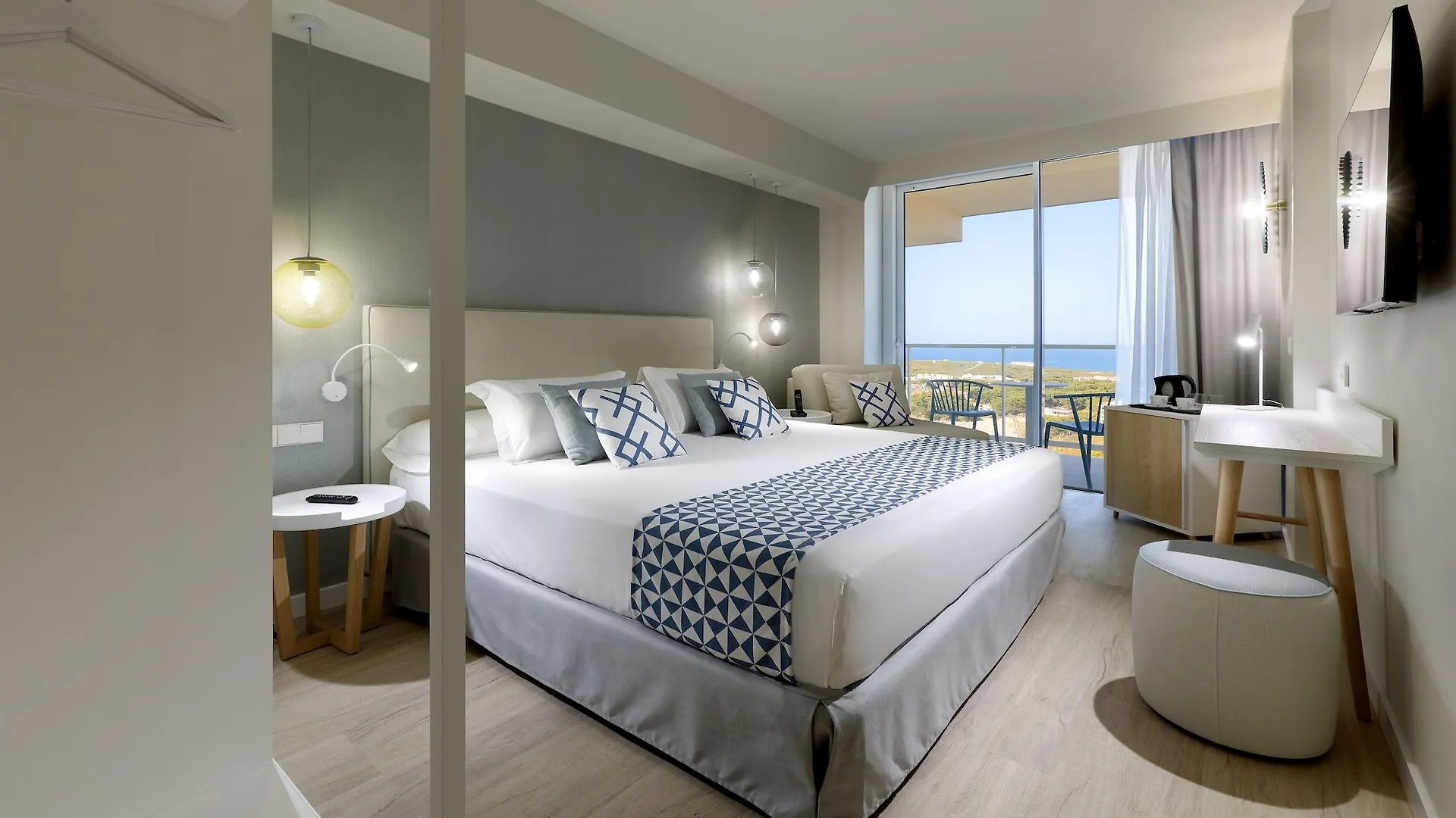 Palladium Hotel Menorca アレナル・デン・カステル