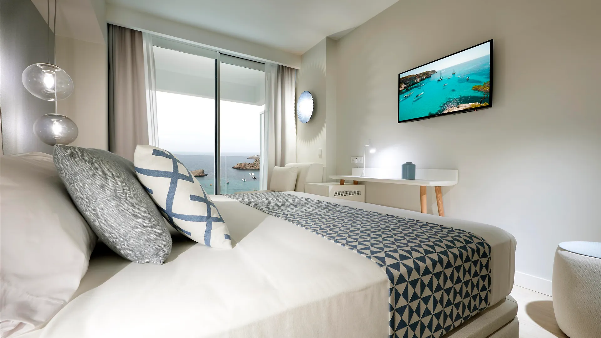 Palladium Hotel Menorca Arenal d'en Castell